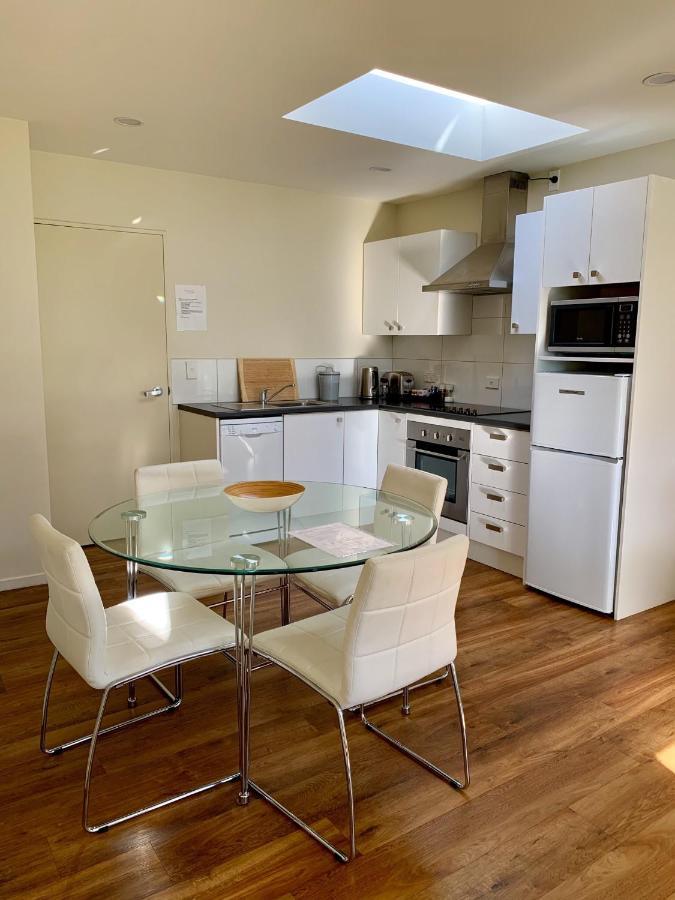 Amberley Serviced Apartments Экстерьер фото